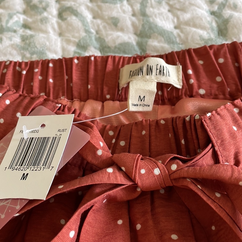 NWT Ruffle Shorts - Picture 2 of 5